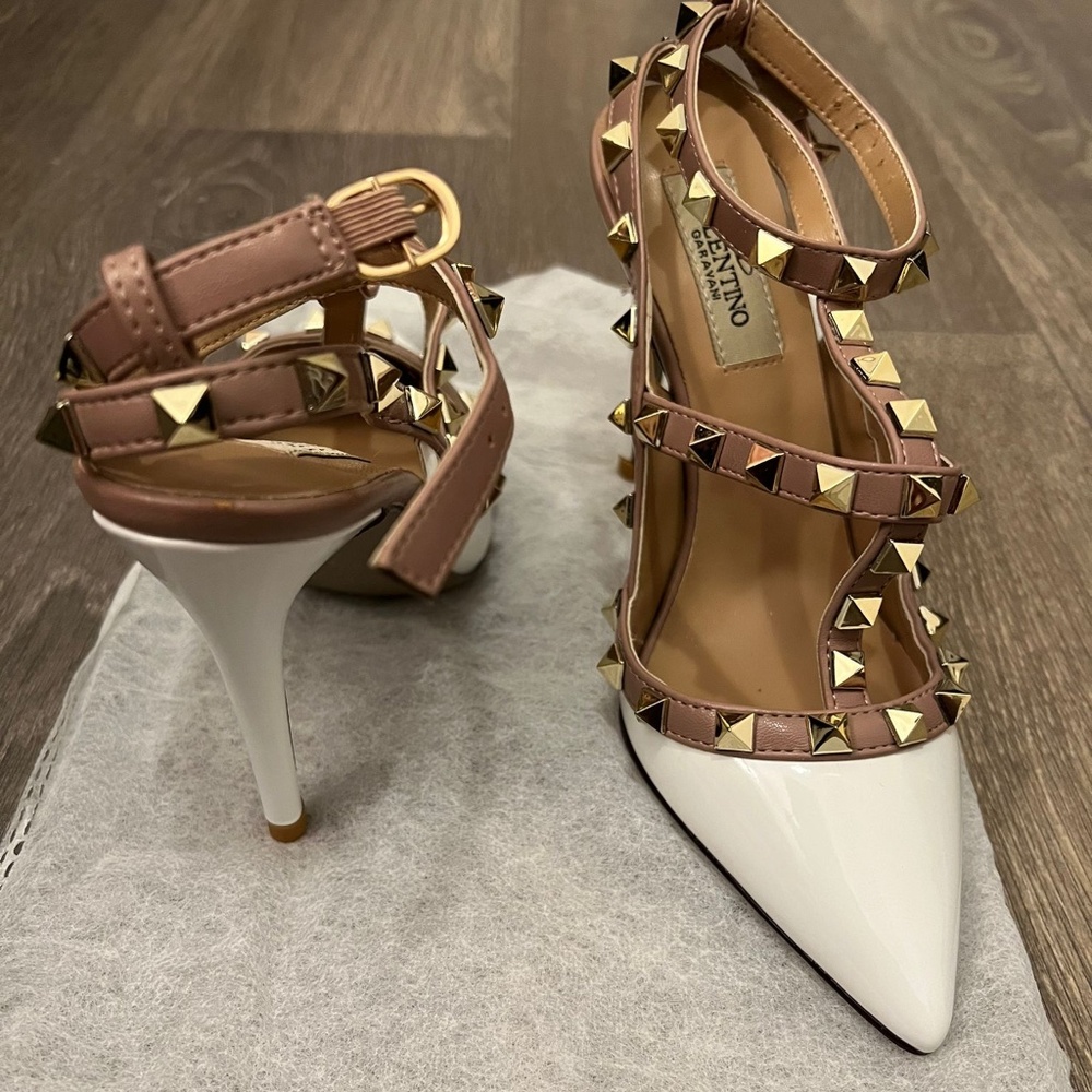 PATENT ROCKSTUD CAGED PUMP 100MM - Valentino Caravani